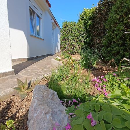 Apartment Kricin Baška Екстериор снимка